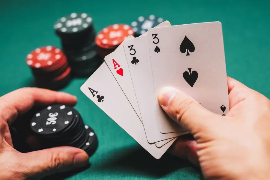 Semi-bluff: scopriamo cos’è e come funziona